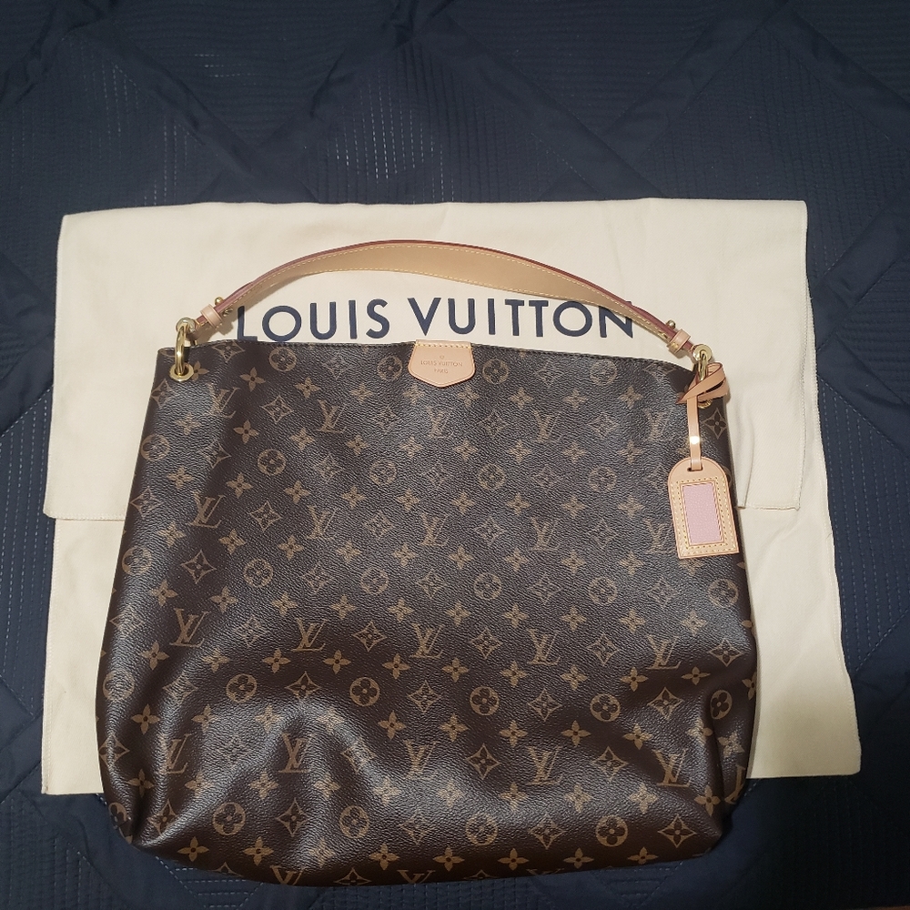 Brand new Louis Vuitton Graceful MM Beige